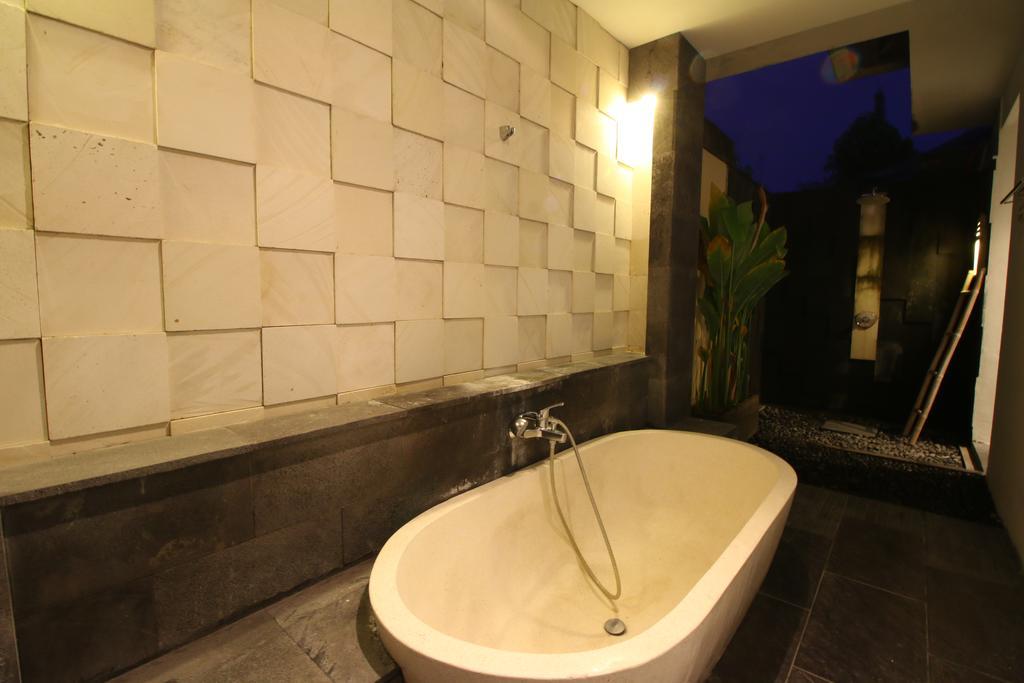 Villa Alam Biru II Sanur Oda fotoğraf