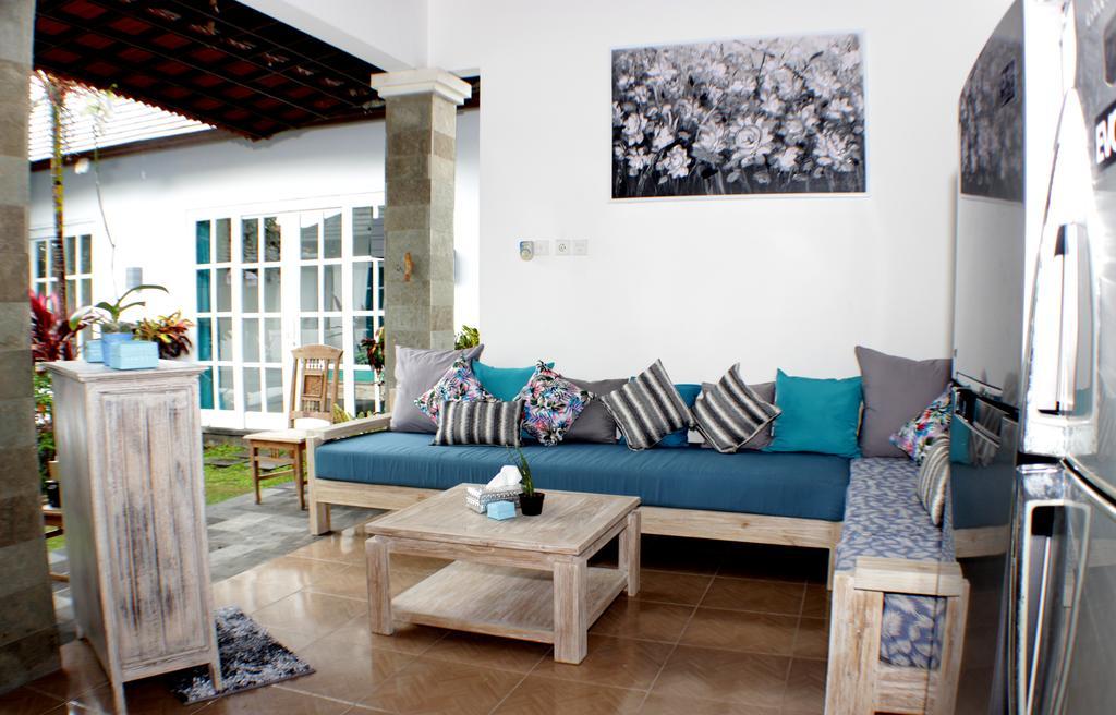Villa Alam Biru II Sanur Oda fotoğraf